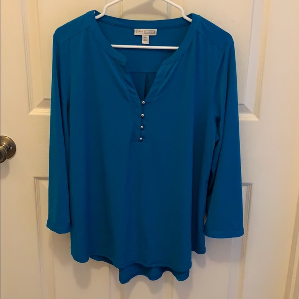 Dana  Buchman blouse